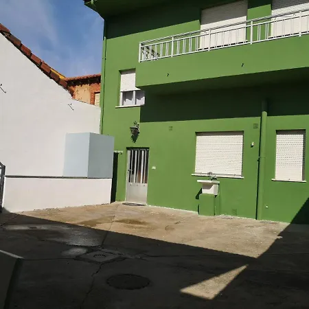 Casa De La Riva Ferienhaus Trobajo Del Camino