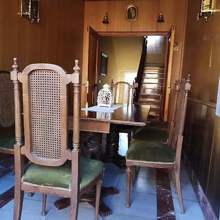 Casa De La Riva Trobajo Del Camino