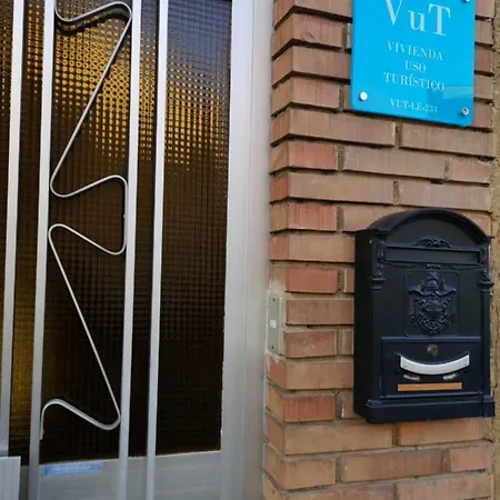 Casa De La Riva Ferienhaus *